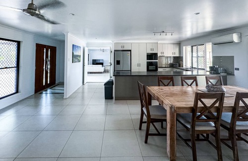 Mackay House | The Ranch - 4brm/3bth/AC/Pooln10 minutes from most everything