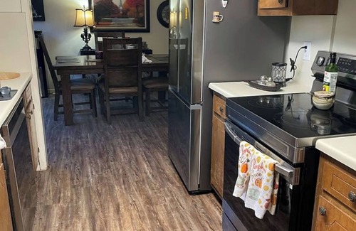 San Angelo House | THE RED ARROYO TOWNHOUSE - Just minutes away to any area in San Angelo! !