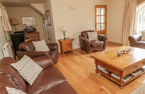 Morpeth Cottage | THE RED BARN, family friendly, with open fire in Longframlington