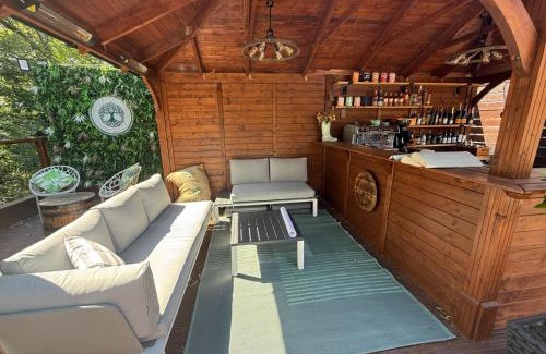 Blaenavon House | The Retreat at Little Oaks - Blaenavon Wellness Escape