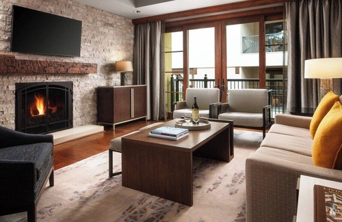 Vail Hotel | The Ritz-Carlton Club Vail - 2 bd, 2.5 bath - Nov. 8-14