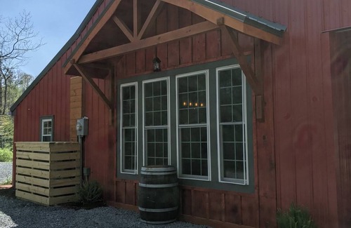 Covington House | The River Barn at Lake Moomaw