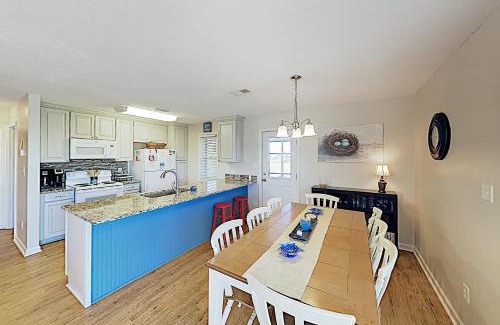 Fort Morgan House | The Robin's Nest
