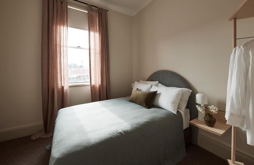 Milton Hotel | The Rooms Milton