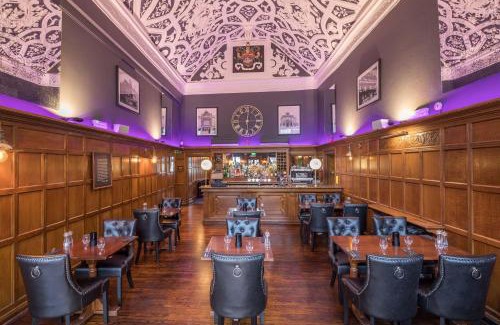 Barnstaple Hotel | The Royal & Fortescue Hotel