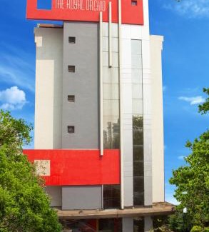 Mumbai Hotel | The Royal Orchid Hotel, Chembur