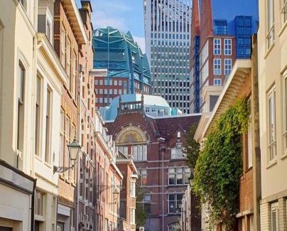 The Hague Center Apartment | The Royal Suite - R.Q.C.