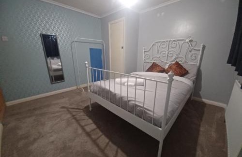 North Stifford House | The Rushdon