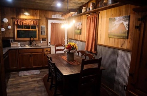 Edwards Cabin | " The Rusted Barn "