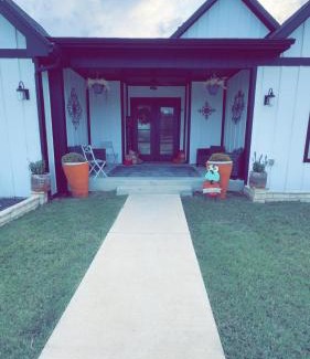 Waxahachie Bed & Breakfast | The Rustic Belle