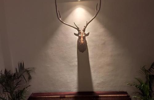 Deema Range Ski Chalet | The Rustic Manor - Corbett