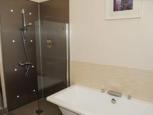 Newington Hotel | The Salisbury Hotel