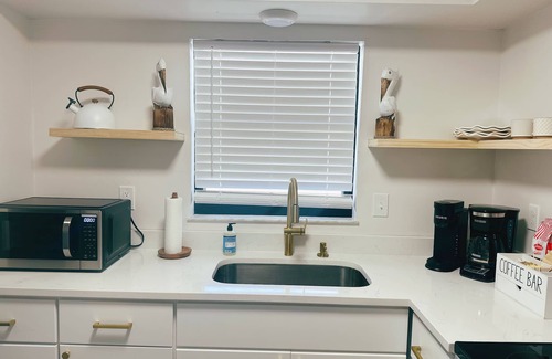 Ozona Villa | The Salty Pelican on the Pinellas Trail