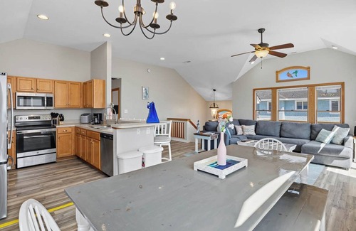 Ocean Sands House | The Salty Seahorses | 1,390 ft to the beach | Private Pool, Hot Tub, and Dog Friendly