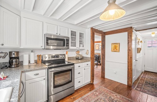 Historic District House | The Sandpiper - Just Steps to Downtown Beaufort and Beaufort River