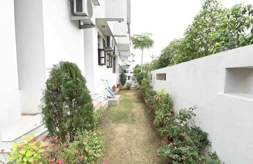 Jaipur House | The Sanidhya Cottage