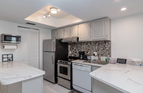 Marco Island Condo | The "Sea-Winds" I Renovated Beachfront 2 Bed 2 Bath Condo