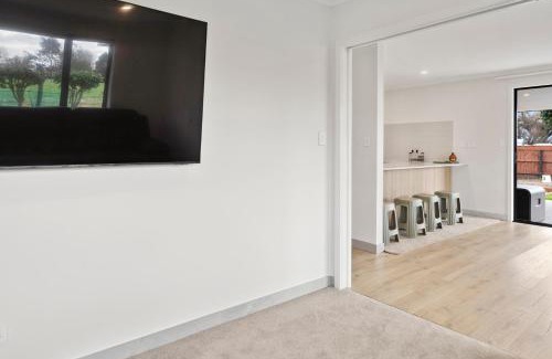 Reporoa House | The Settlers Stay - Reporoa Holiday Home