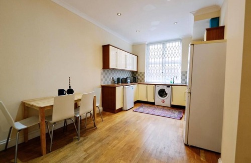 Somers Town House | The Shakespeare Residence in Kings Cross! 3 Floors