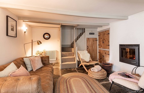 Port Isaac House | The Shambles – Port Isaac – Sleeps Four – Off Site Parking