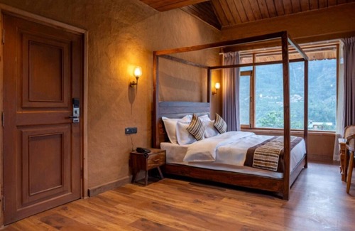 Jagatsukh Hotel | The Shaurn Resort