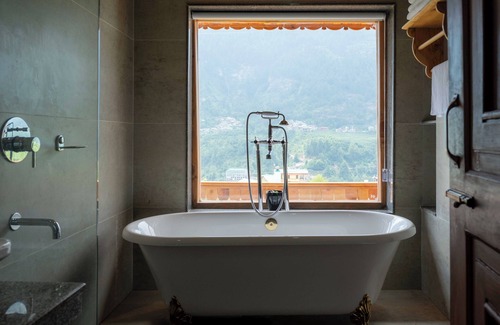 Jagatsukh Hotel | The Shaurn Resort