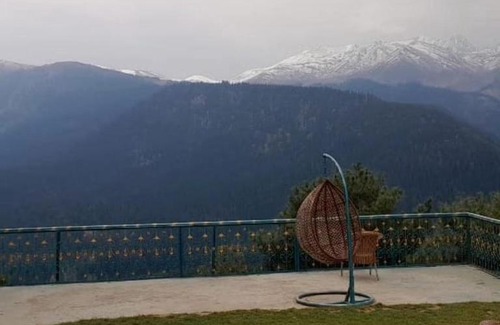 Srinagar Hotel | The Shaw Resort