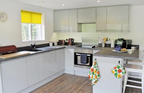 Newton Saint Cyres House | The Shed With A View