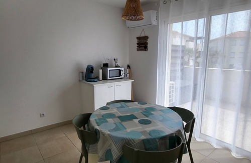 Bravone Apartment | The sigh of the palm trees