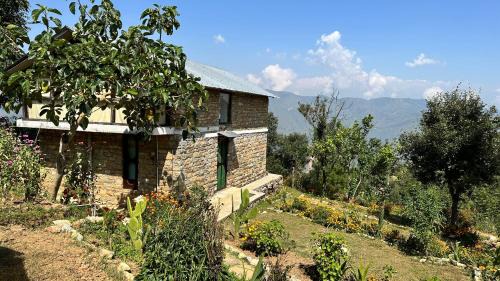 Pithoragarh House | THE SILVER OAK PLACE