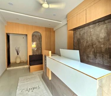 Nathdwara Hotel | The Sky Comfort Hotel Brahm Sambandh