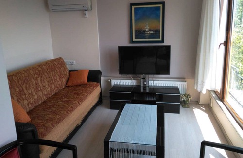 Masukiye House | The Snow Hill House Mimosa