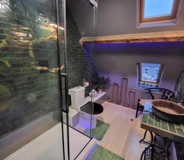 Norwich Apartment | The Snug Free Off Road Parking