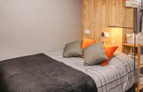 Y Felinheli House | The Snug