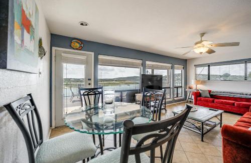 Briarcliff Apartment | The South Shore of Lake Travis Spicewood Condo