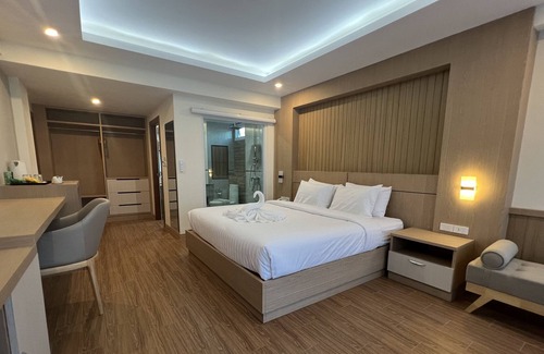 Nai Muang Hotel | The Square Hotel Nakhon Phanom