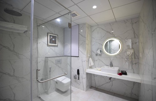 Somnath Hotel | The Square Somnath