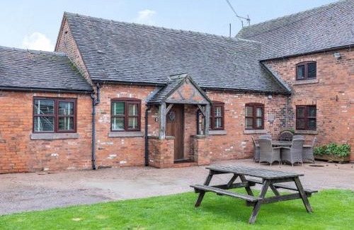 Winterley House | The Stables - Uk30946