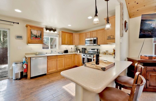 Sugarloaf Ski Chalet | THE Sugar Chalet #2171