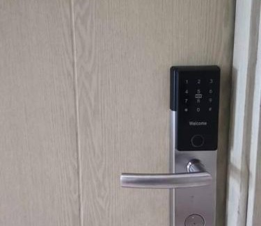 Valenzuela Apartment | The Suite Life - Level 42 at Makati