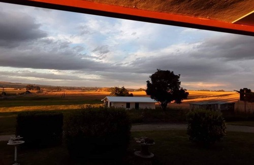 Waitaki District Cottage | The Sun set Cottage 5min from Oamaru or Kakanui