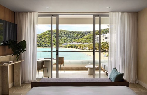 Hamilton Island Hotel | The Sundays