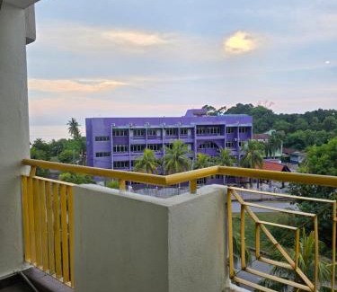 Tanjung Tanah Merah Apartment | The Sunset Terrace, Ocean View Resort-Teluk Kemang, Sunset View, Walk to beach