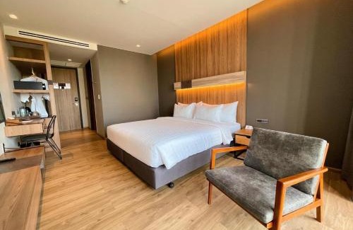 Mae Sot Hotel | The Teak Hotel