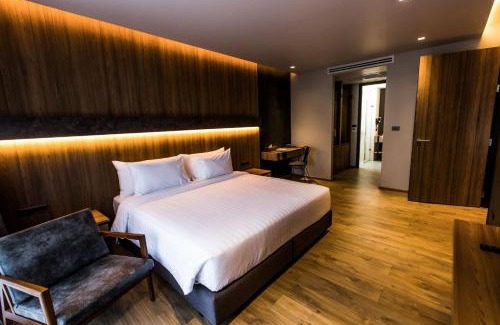 Mae Sot Hotel | The Teak Hotel