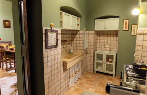 Guzman Apartment | The Theater: Cozy and comfortable apartment. Downtown Bevagna.