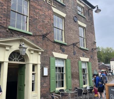 Coalbrookdale Hotel | The Tontine Hotel & Bar