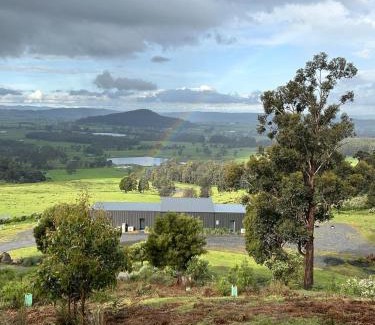 Western Creek Apartment | The Top Place Retreat