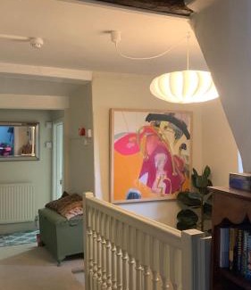 Totnes House | The Totnes Guest House. Upstairs at Zappa's