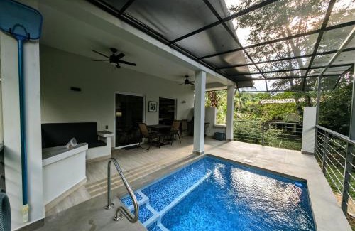 Cristo Rey Villa | The Twins Pool Villas